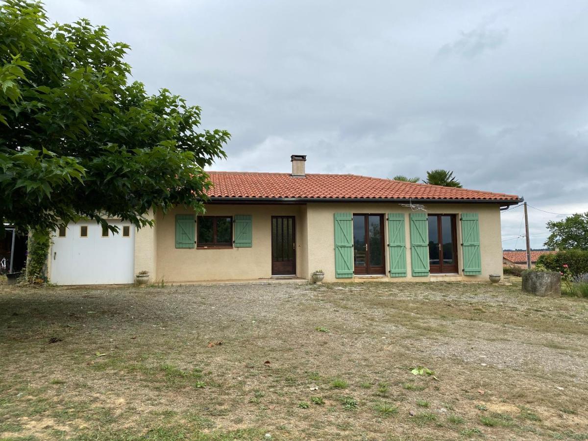 Maison En Campagne Avec Vue Sur Les Pyrenees Estampes Екстер'єр фото